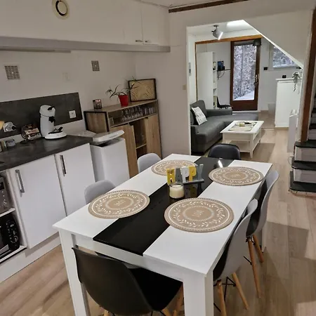 Holiday home Spacious Completely Renovated Pennautier